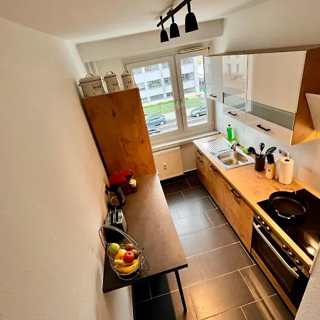 Kmhosting Zentrum Modern - Kingsize Boxspringbett Apartment *