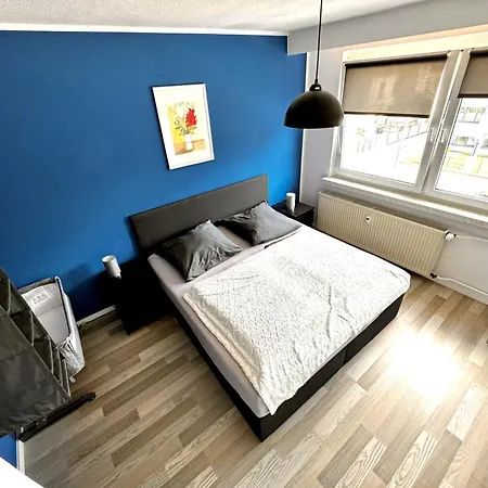 Kmhosting Zentrum Modern - Kingsize Boxspringbett *