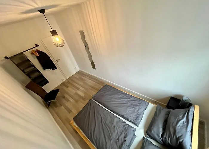 Kmhosting Zentrum Modern - Kingsize Boxspringbett